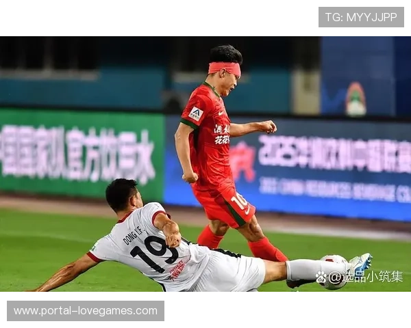 成都蓉城成上赛季前六唯一未受罚球队,新赛季夺冠前景被看好 成都蓉城成上赛季前六唯一未受罚球队,新赛季夺冠前景被看好