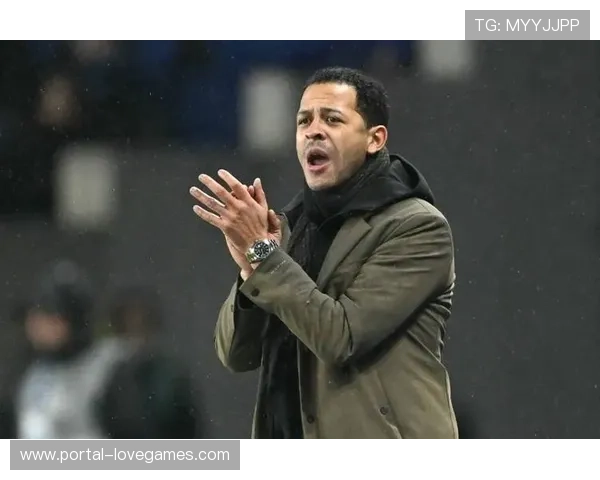 切尔西2-2战平利兹联，罗塞尼尔四连胜纪录终结